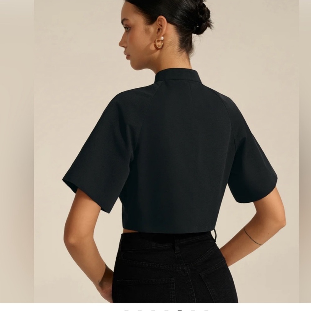 COMMENCE , Elegant Black crop  Women's Top with metal buttons NWT - Picture 3 of 11